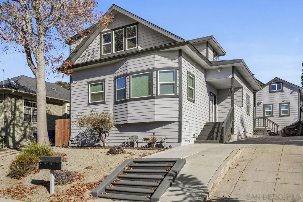 931 21st, SAN DIEGO