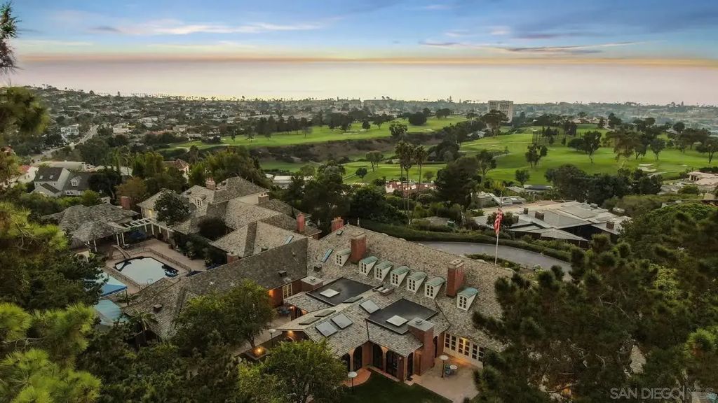 7007 Country Club Drive, La Jolla