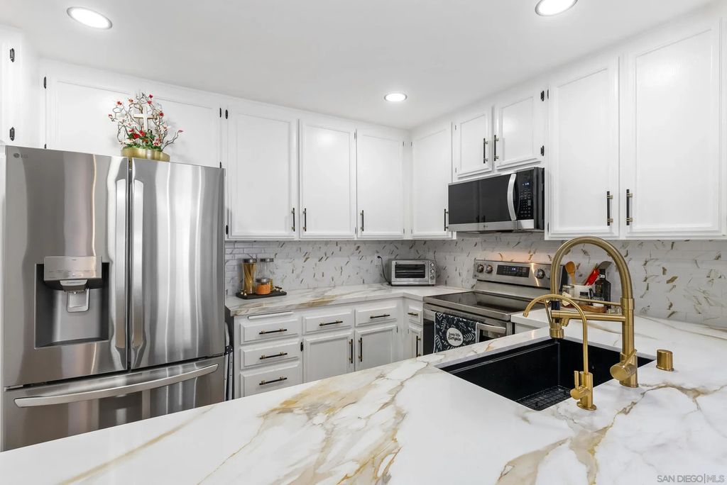 5645 Friars Road 387, Presidio (PRES)