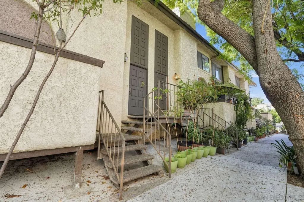 8750 Kester Ave 31, Panorama City