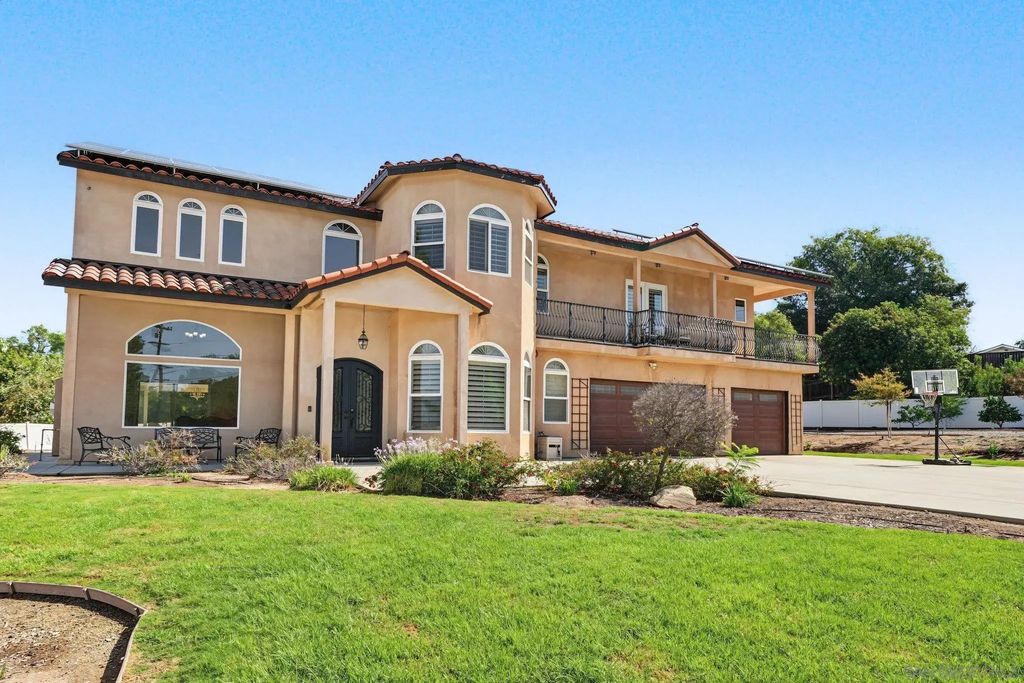 1946 Garrison, El Cajon