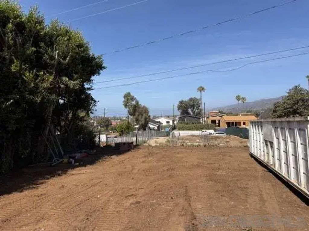 1111 Kagawa St 21, Pacific Palisades