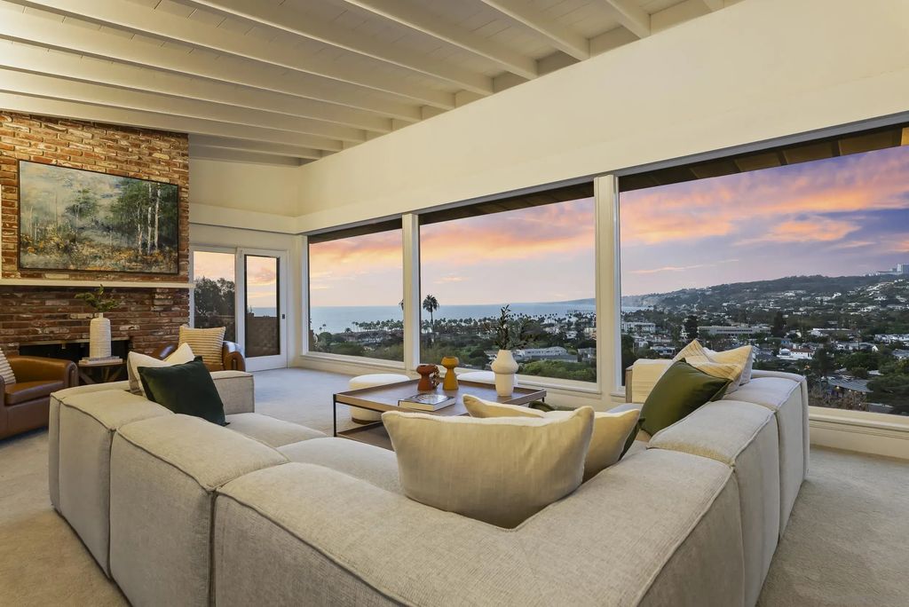 7865 Roseland Drive, La Jolla