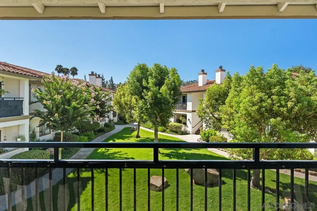 1009 S Sunshine D, El Cajon