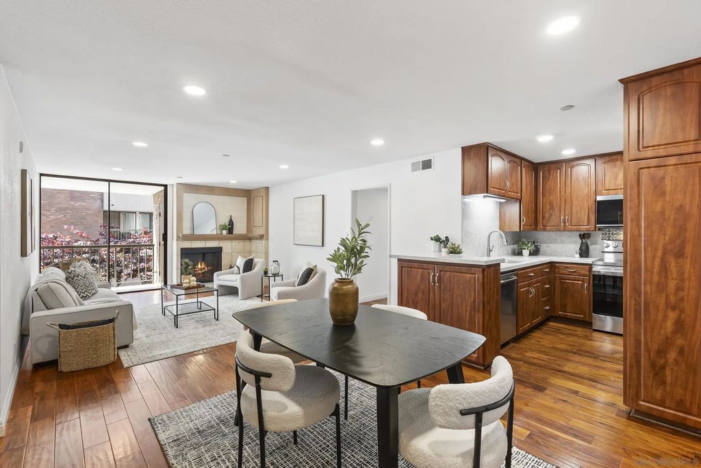 750 State 202, Downtown (DT)
