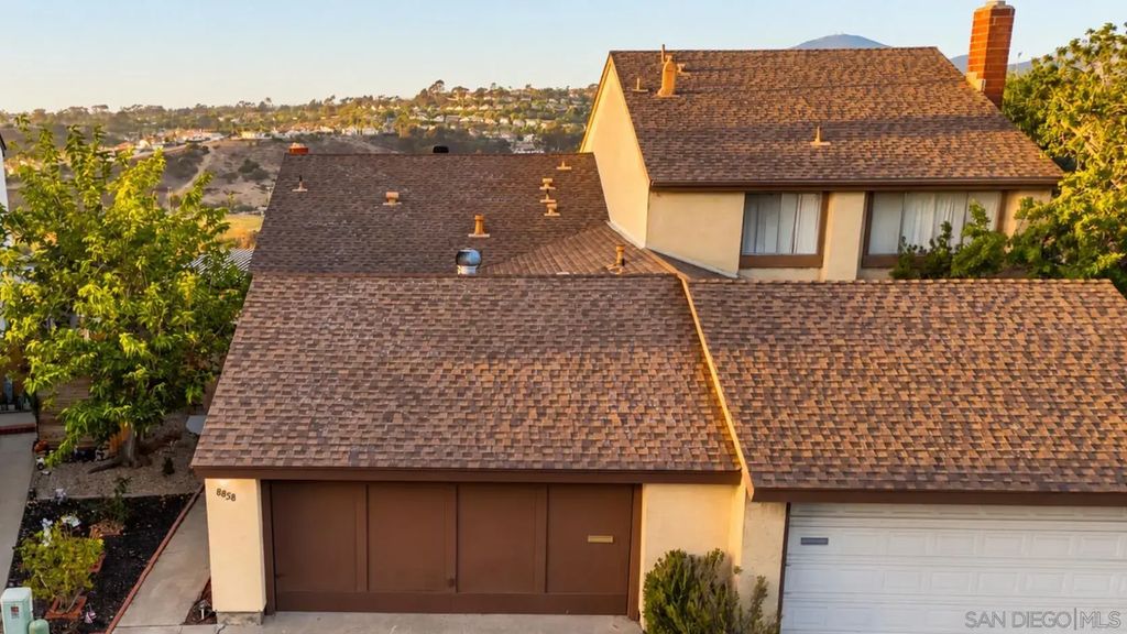8858 Capcano Rd, MIRA MESA