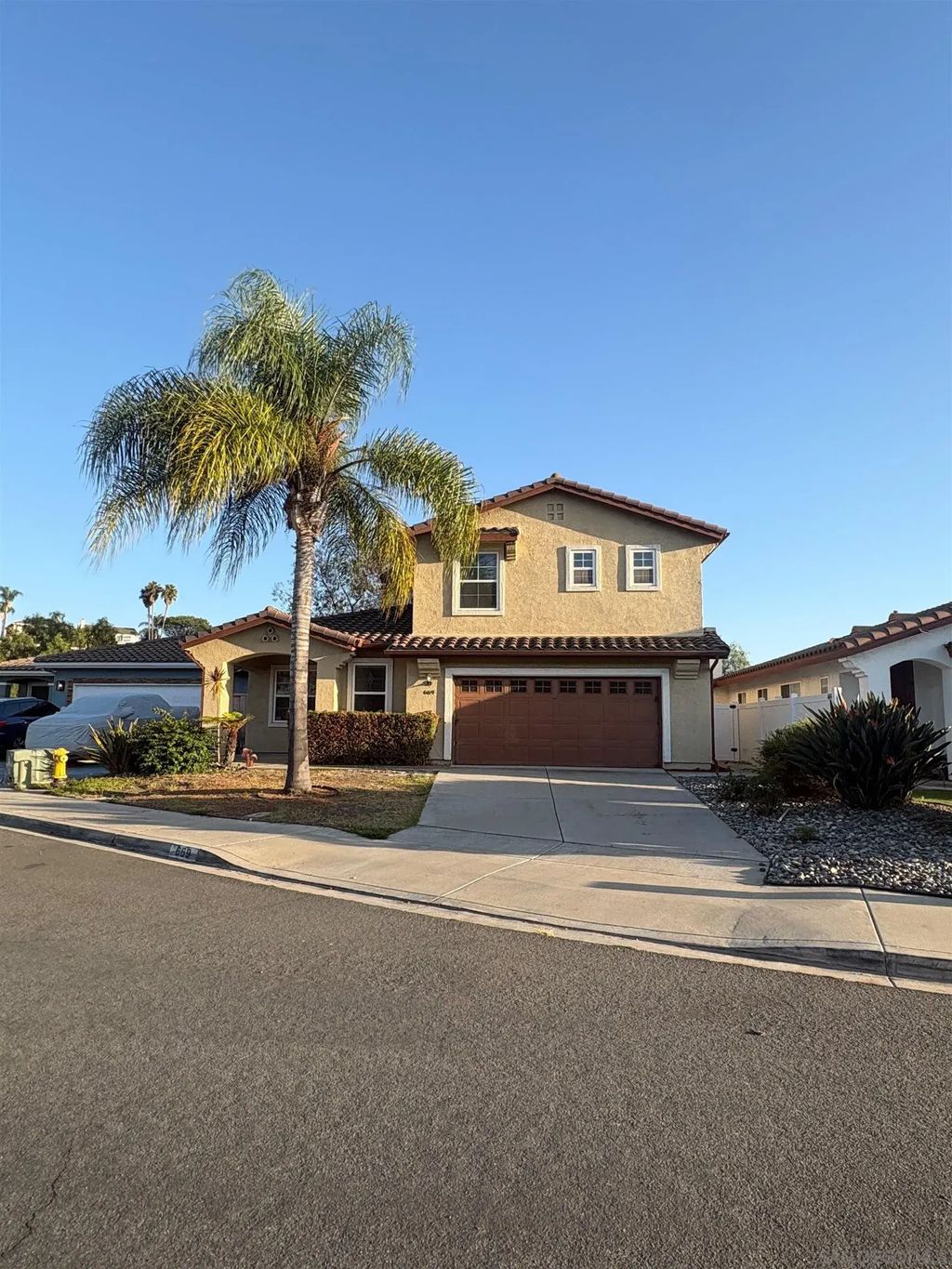 669 Carbajal Ct., Chula Vista