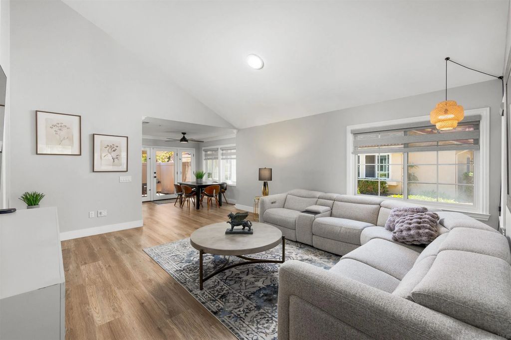 1714 Knollfield Way, Encinitas
