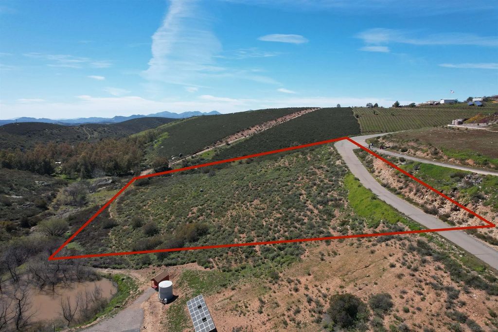 Starlight Mountain Rd, Ramona