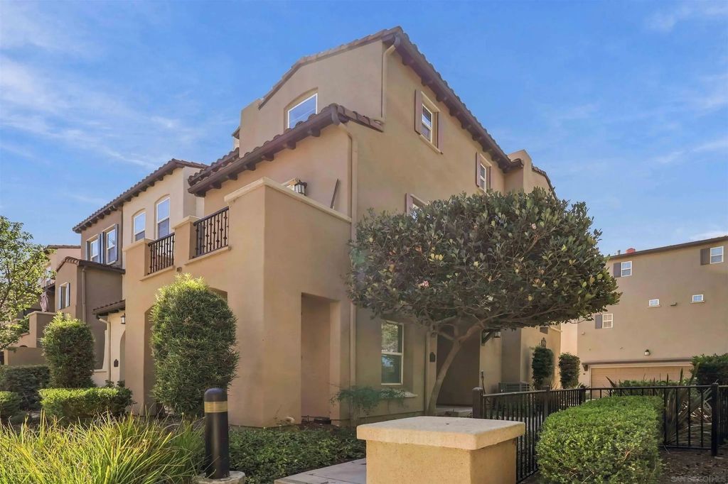 16918 Vasquez Way 73, RANCHO BERNARDO