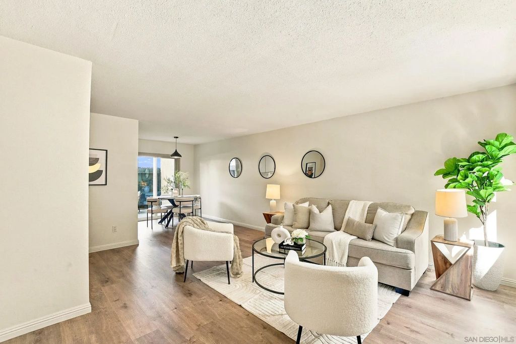 7864 Camino Raposa, UNIVERSITY CITY