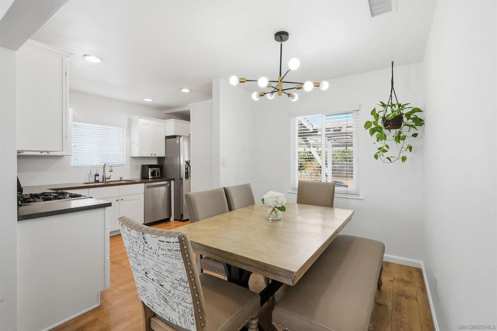 5082 Reynolds, Unknown (999)