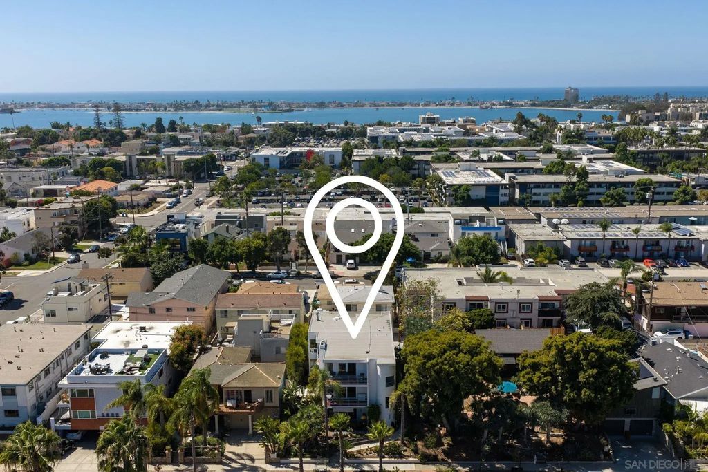 3826 Kendall St 3, PACIFIC BEACH