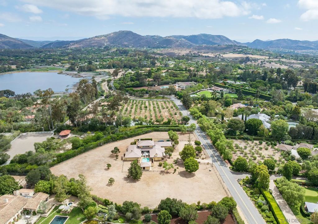 6358 Lago Lindo, Rancho Santa Fe