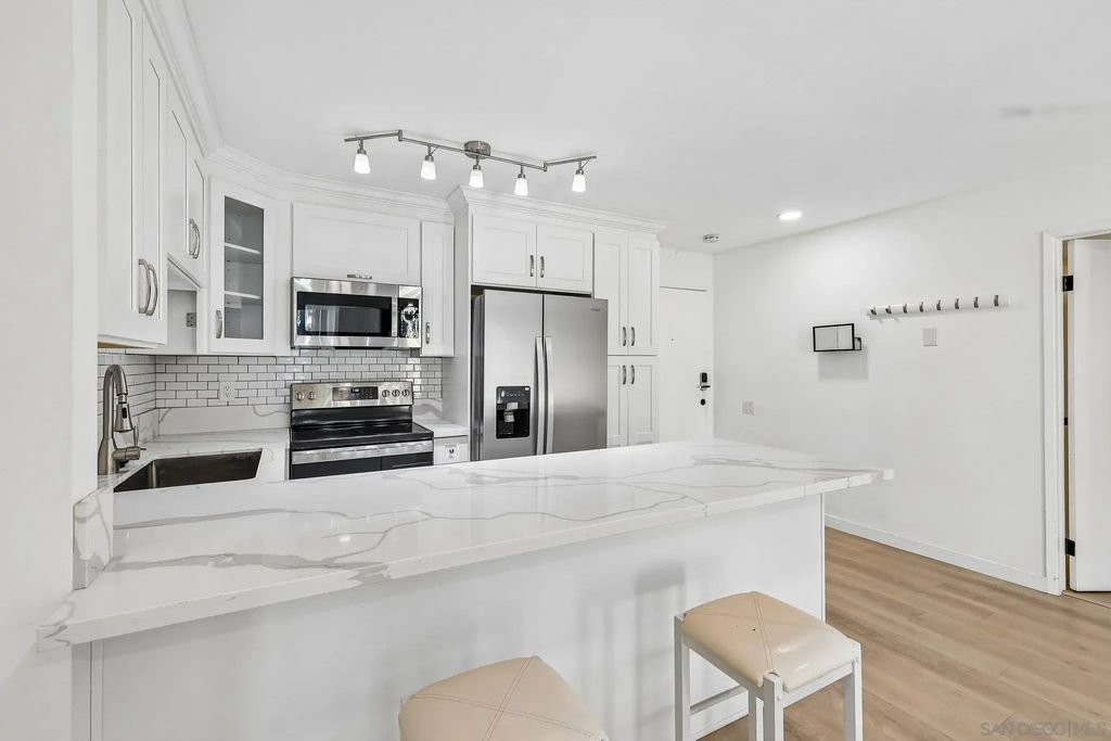 4600 Lamont St 204, PACIFIC BEACH