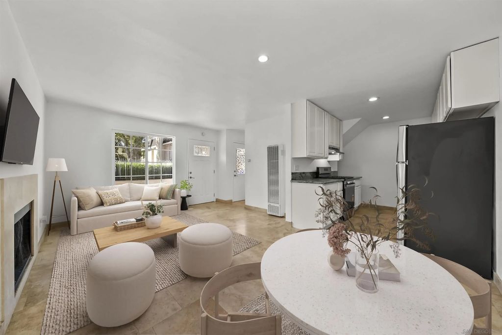 4489 Mayberry, LOGAN HEIGHTS