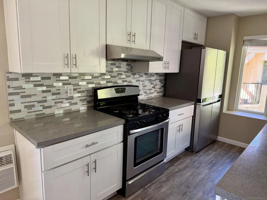 8418 New Salem St 8, MIRA MESA