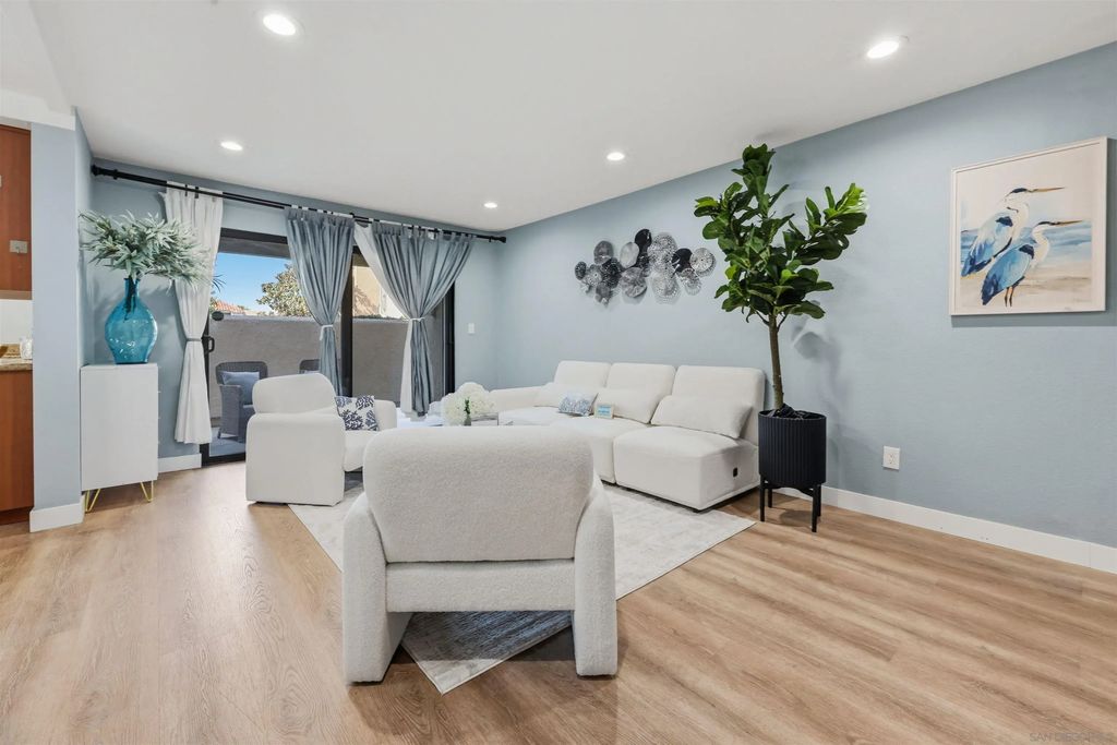 11156 Kelowna 55, MIRA MESA