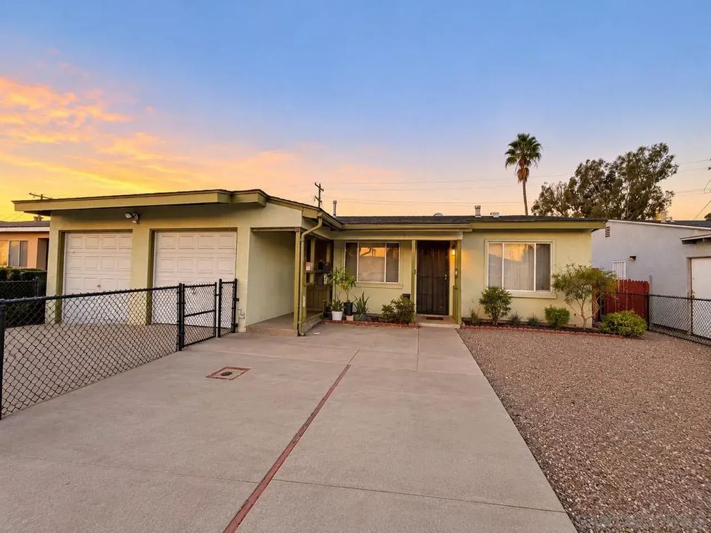 732 Jefferson Ave A, Chula Vista