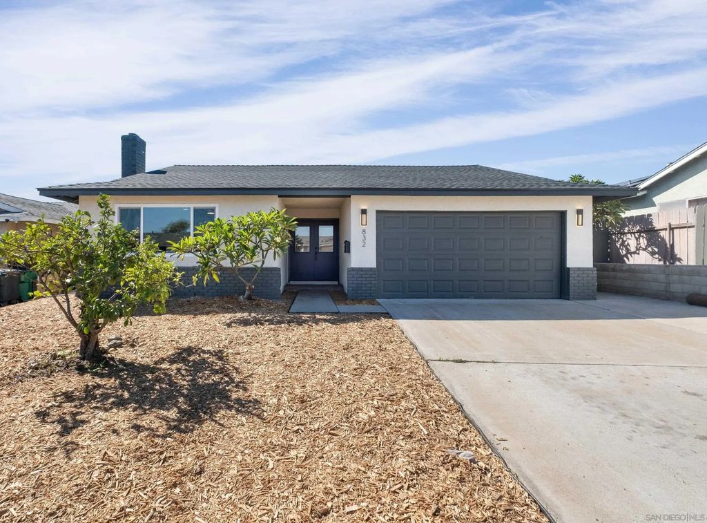 832 Reef Drive, SAN YSIDRO