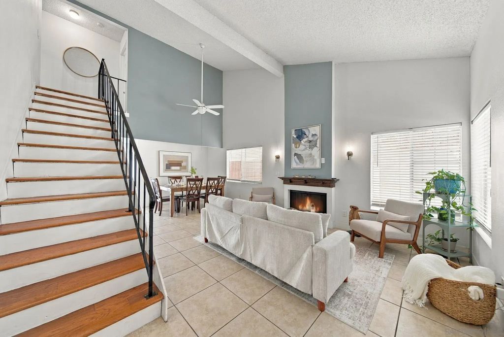 1235 27th, SOUTH SD