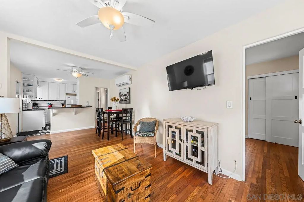 716 Dover, MISSION BEACH