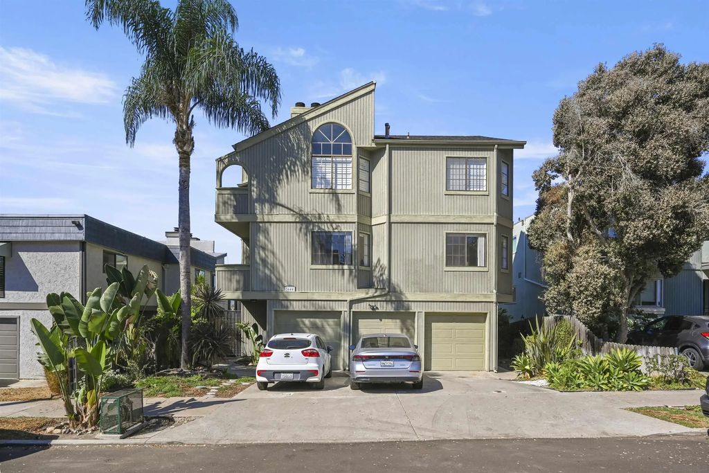 3644 Villa Terrace Apt #2, NORTH PARK
