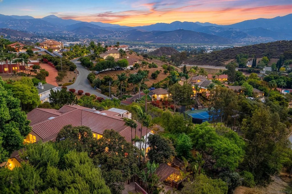 4118 Camino Alegre, La Mesa