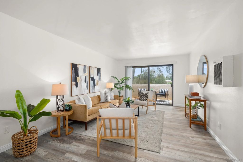 2605 Pico Pl 215, Pacific Beach