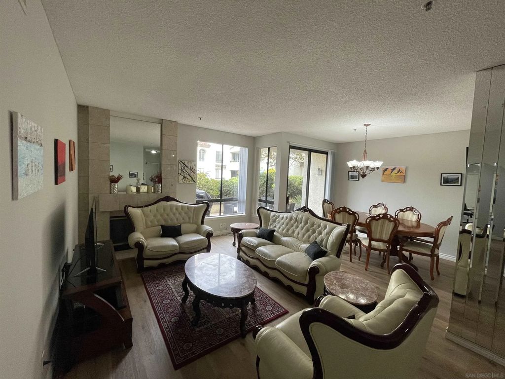 5875 Friars 4116, MISSION VALLEY