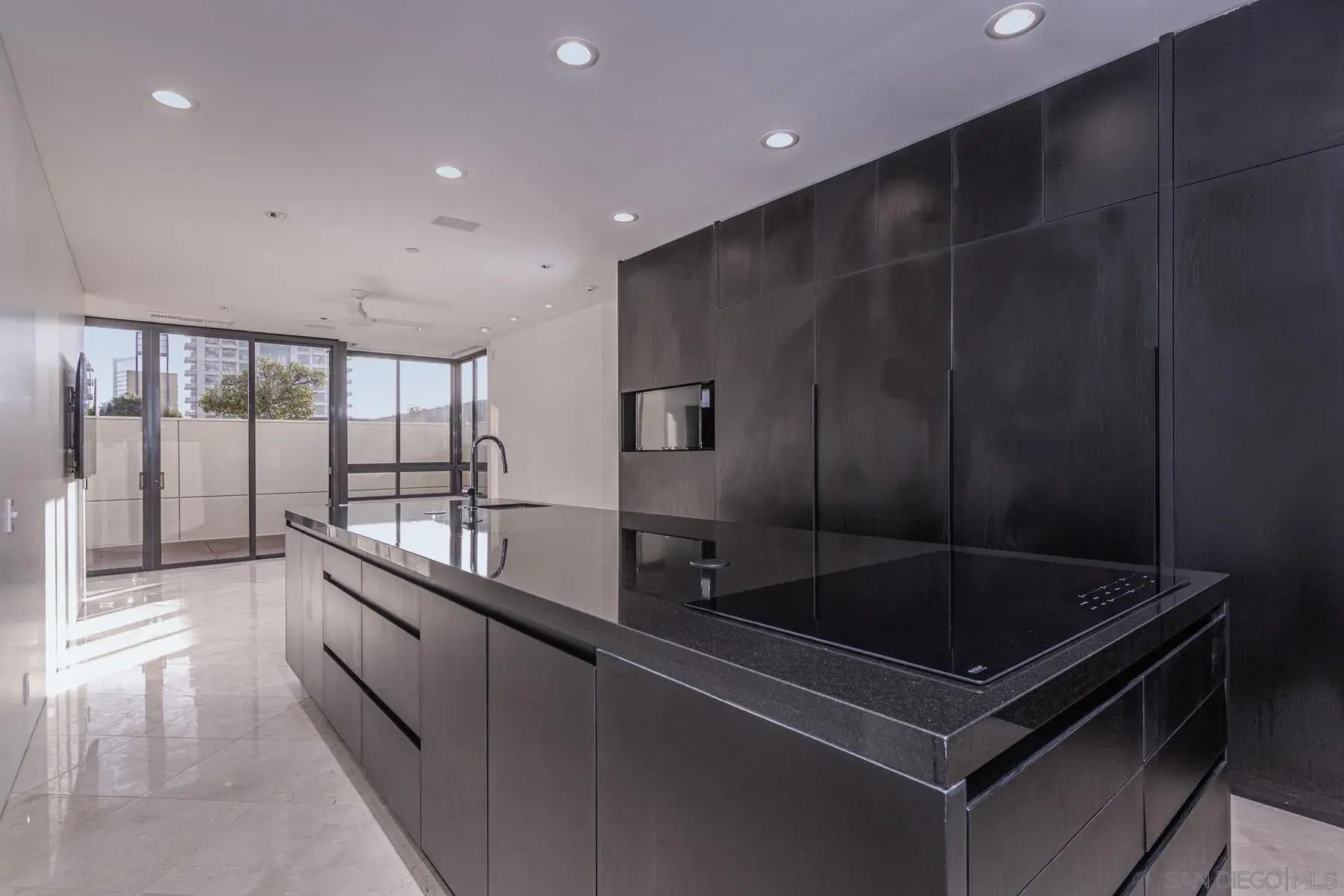 Photo of Listing #2600288