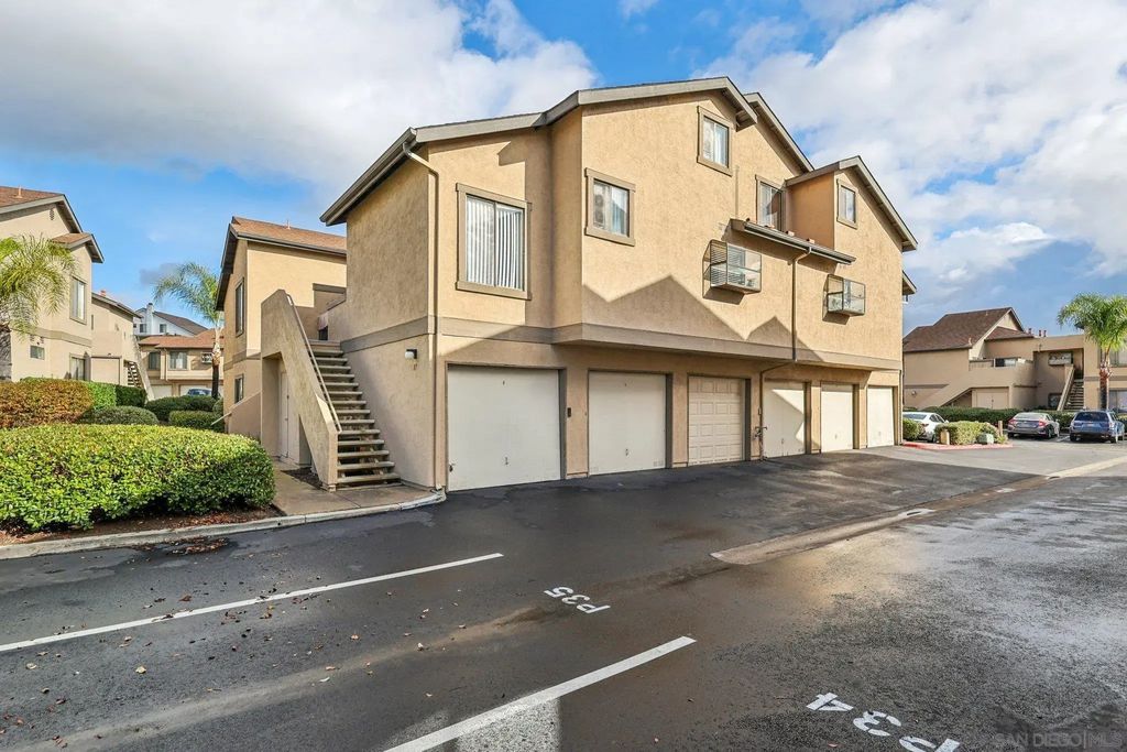 3661 Avocado Village Ct 115, La Mesa