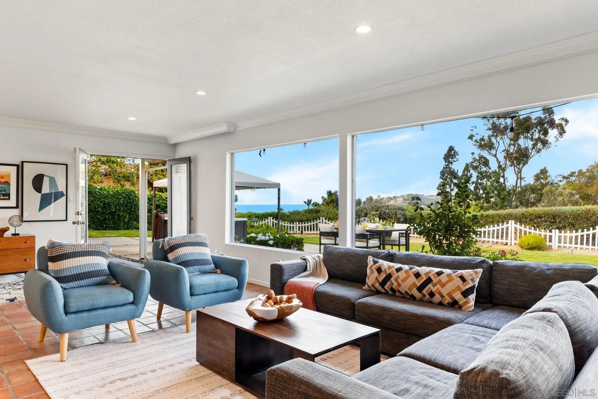 Photo of Listing #2600366