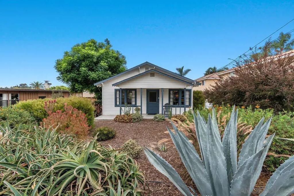 215 N Rios, Solana Beach