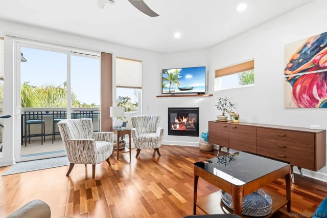 551 Laguna, Carlsbad