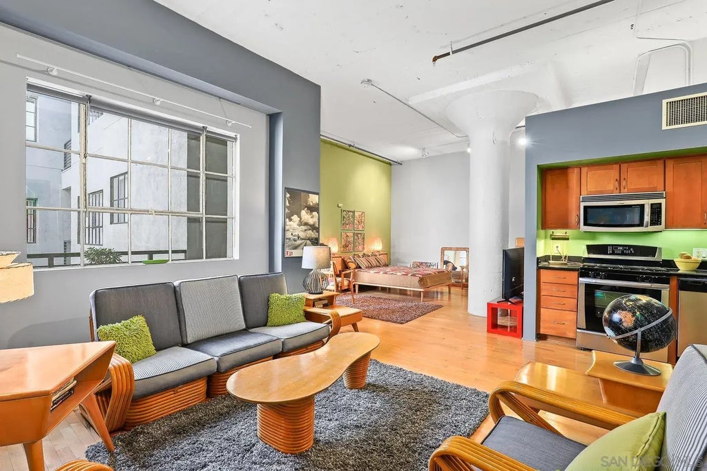 420 S San Pedro 529, Los Angeles