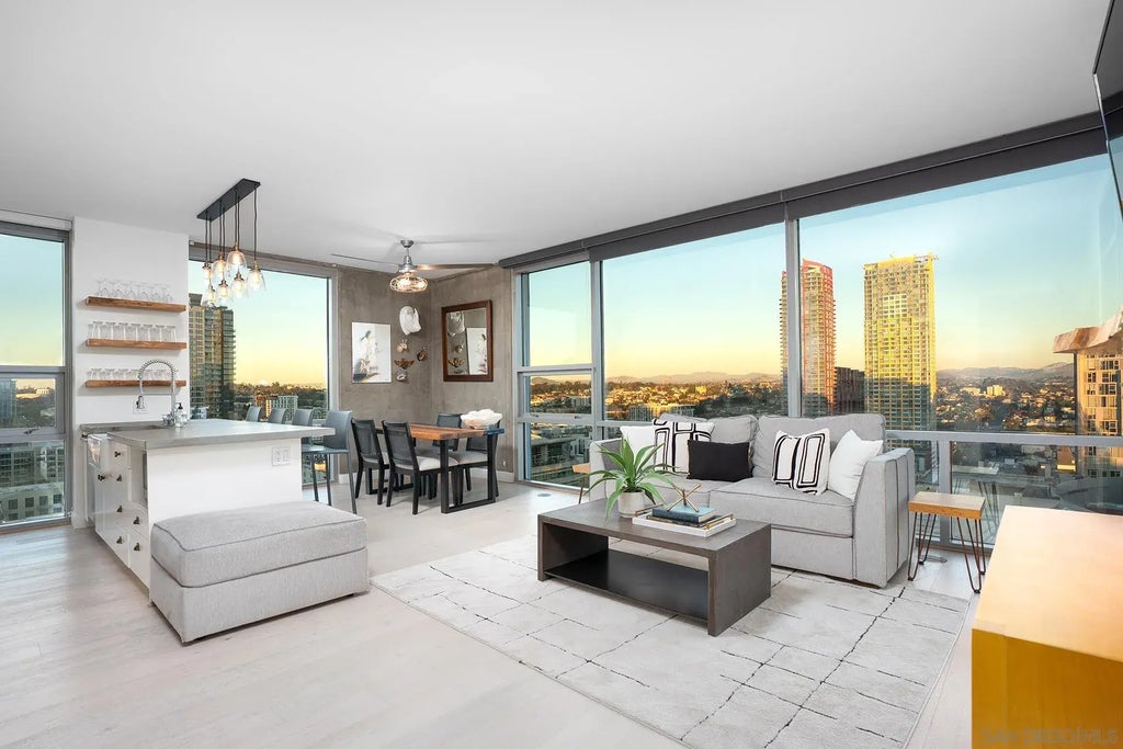 321 10th Ave 2101, DOWNTOWN