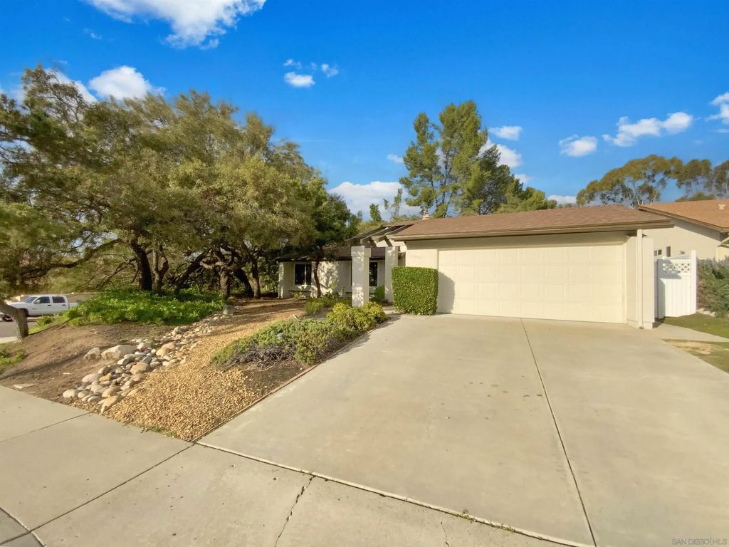 11002 Promesa Dr, Unknown (999)
