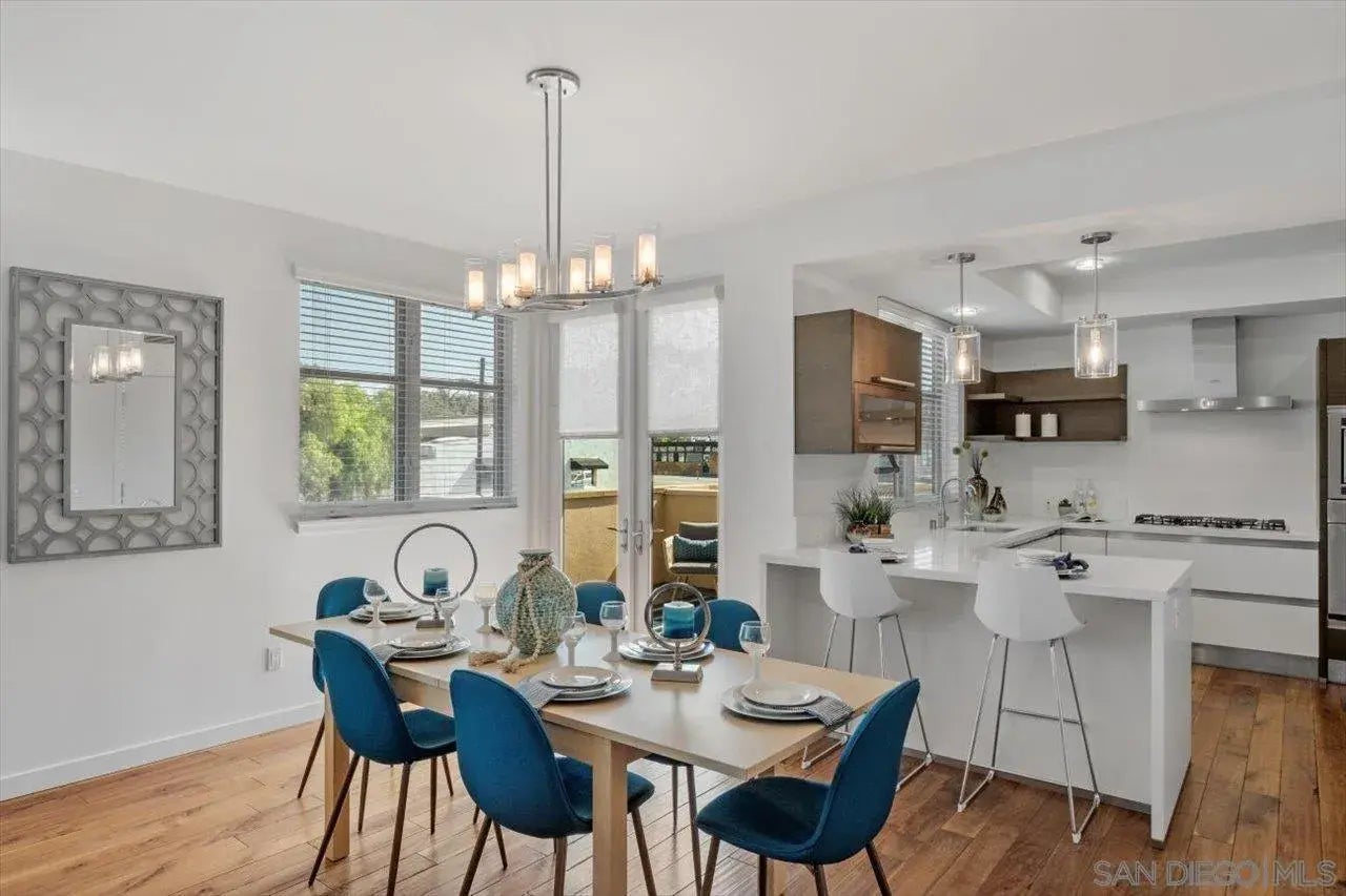 Photo of Listing #2600925