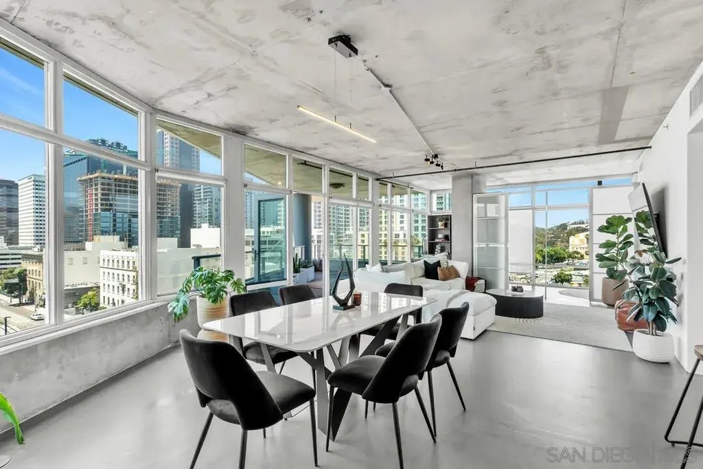 1080 Park Blvd. 701, DOWNTOWN