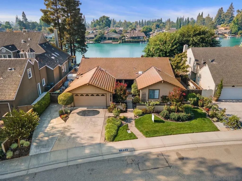 2374 Pheasant Run Cir, Stockton