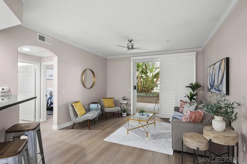 4165 Executive Dr F107, La Jolla