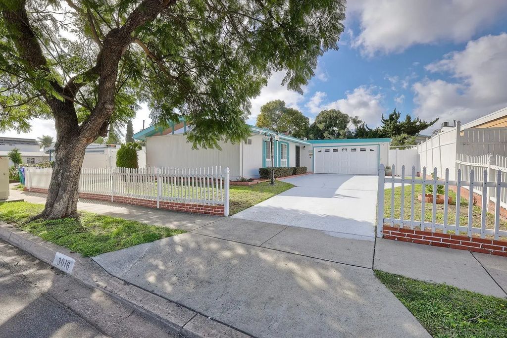 3016 Mission Village Dr, SERRA MESA