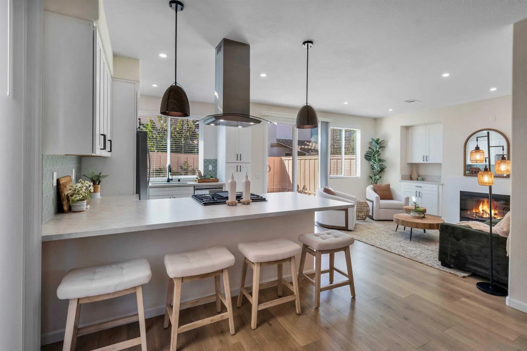 10794 Westonhill Drive, MIRA MESA