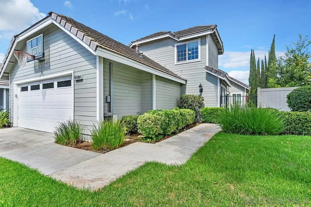 10572 Rancho Carmel Dr, CARMEL MOUNTAIN RANCH