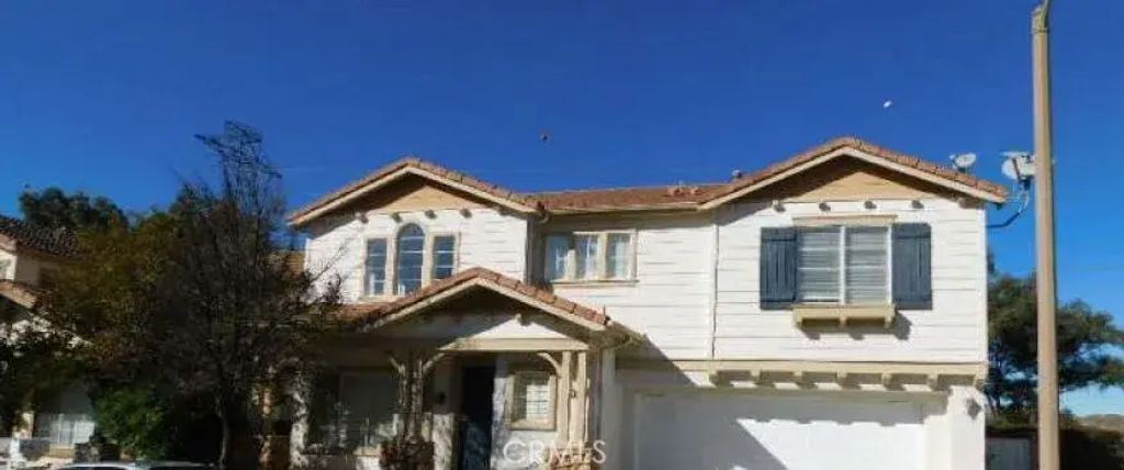 28067 Memory Lane, Valencia