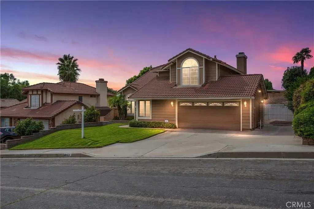 6454 N Beechwood Avenue, San Bernardino