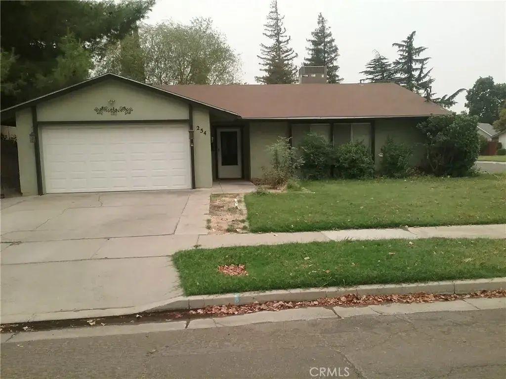 254 Columbia Avenue, Merced
