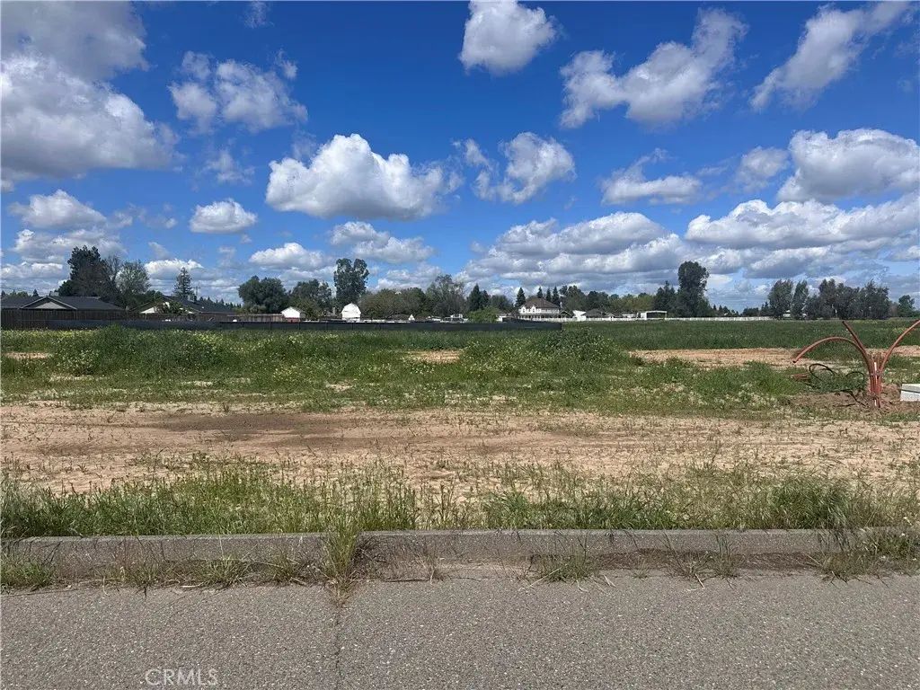 1 White Crane, Atwater