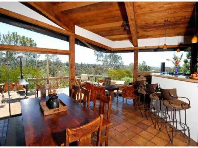 Photo of Listing #71055470